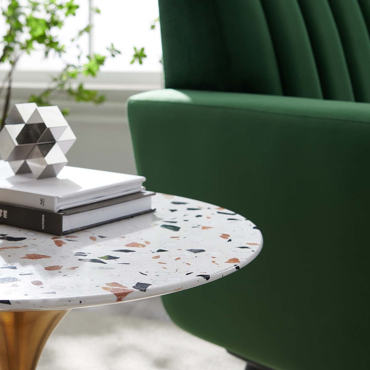 Tulip Style 20" Round Terrazzo Side Table