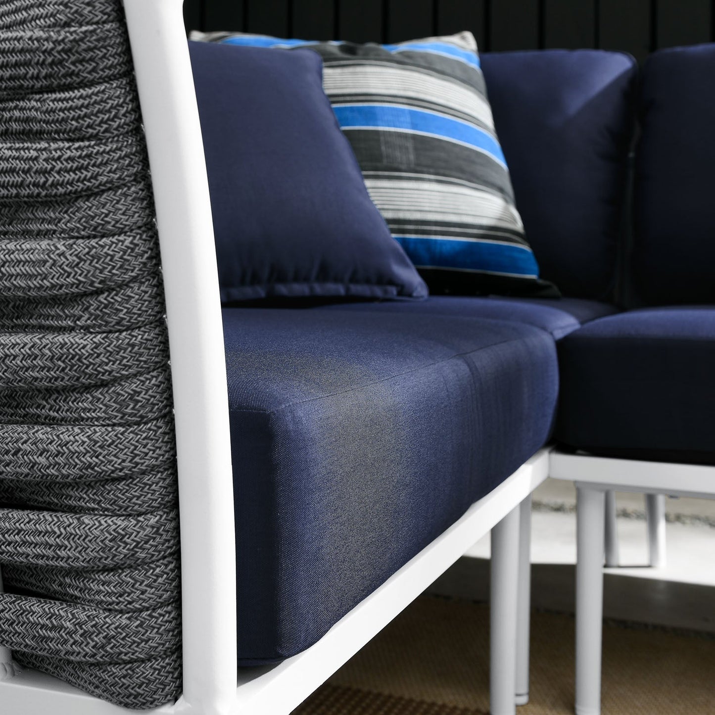 Hanna Outdoor Patio Aluminum Large Sectional Sofa