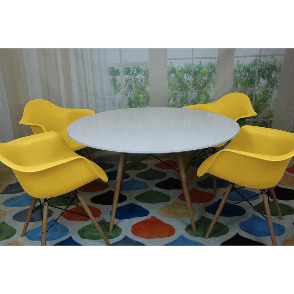 DAW Style 5-Piece Dining Set - living-essentials