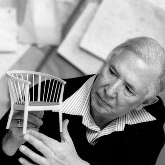 Hans J Wegner