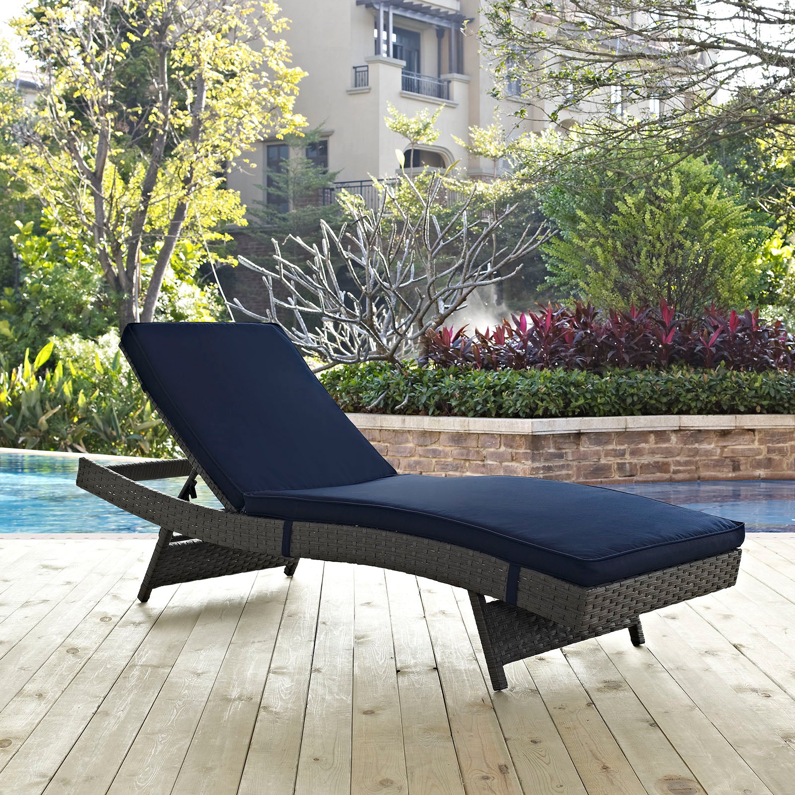 Sojourn Outdoor Patio Sunbrella® Chaise