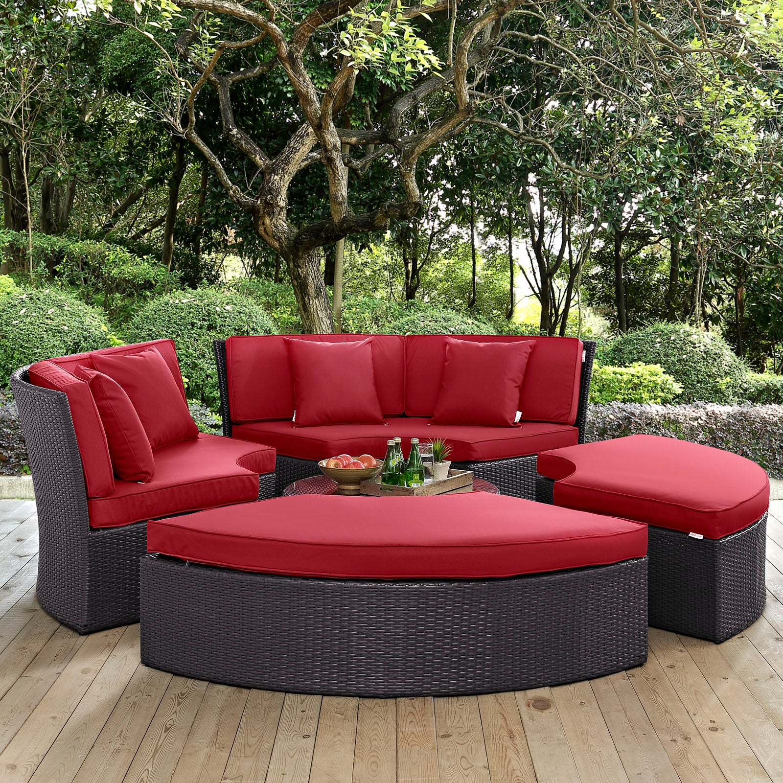 Convene Circular Outdoor Patio Daybed Set