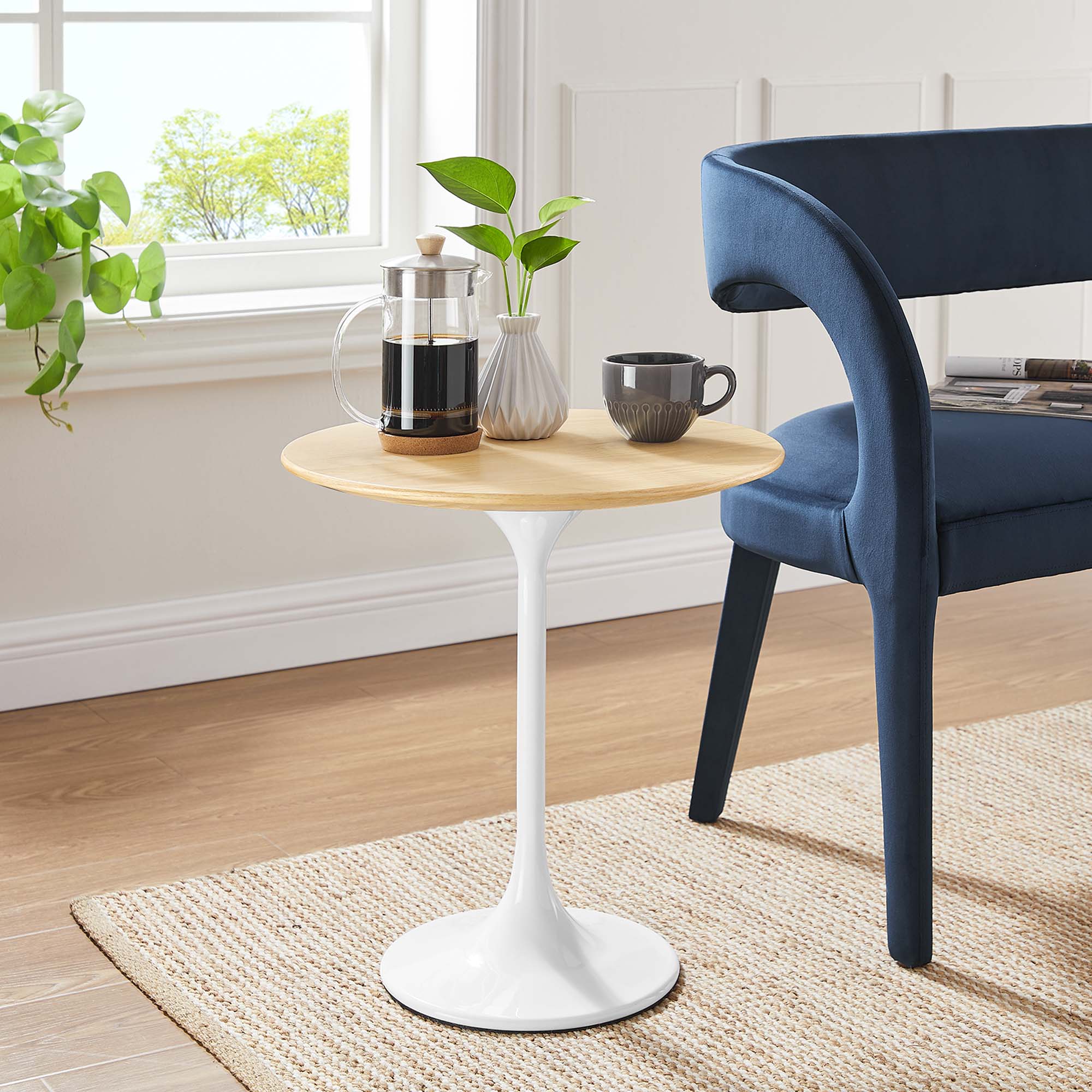 Lippa 20" Round Wood Grain Side Table