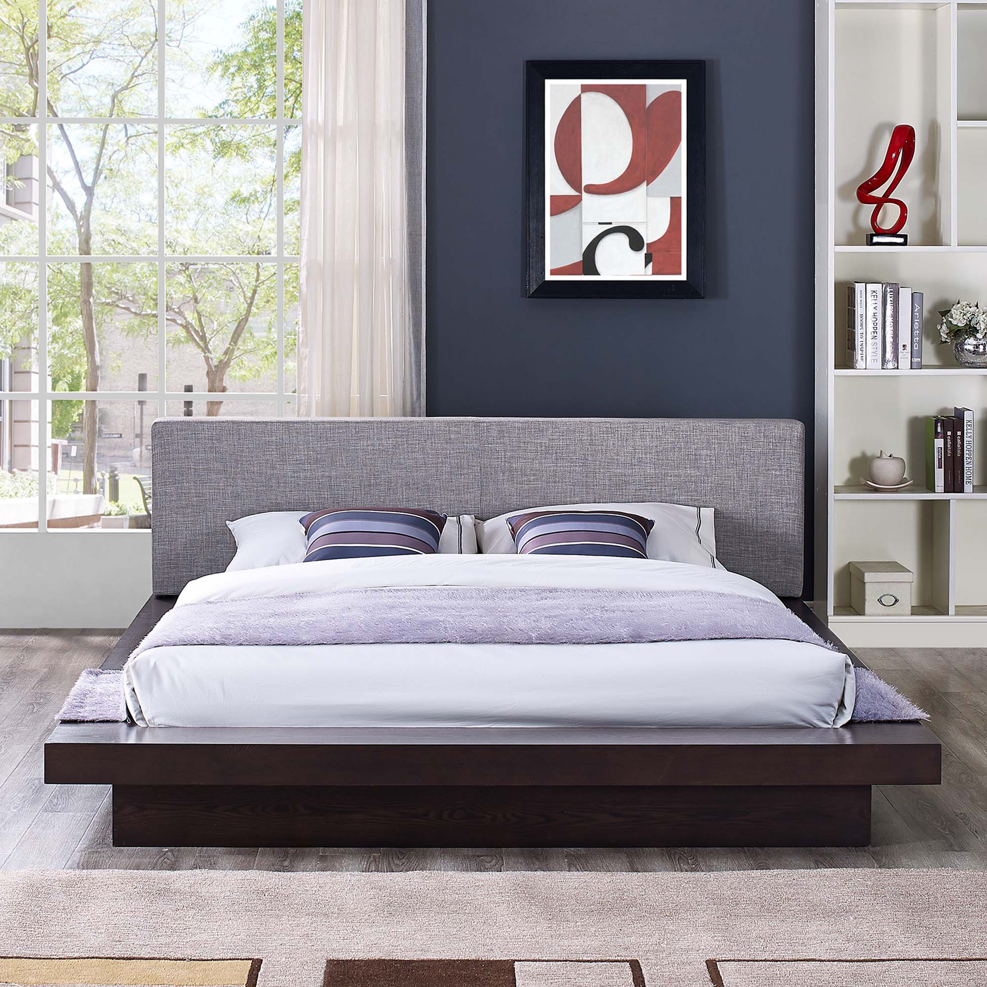 Freja Queen Fabric Platform Bed