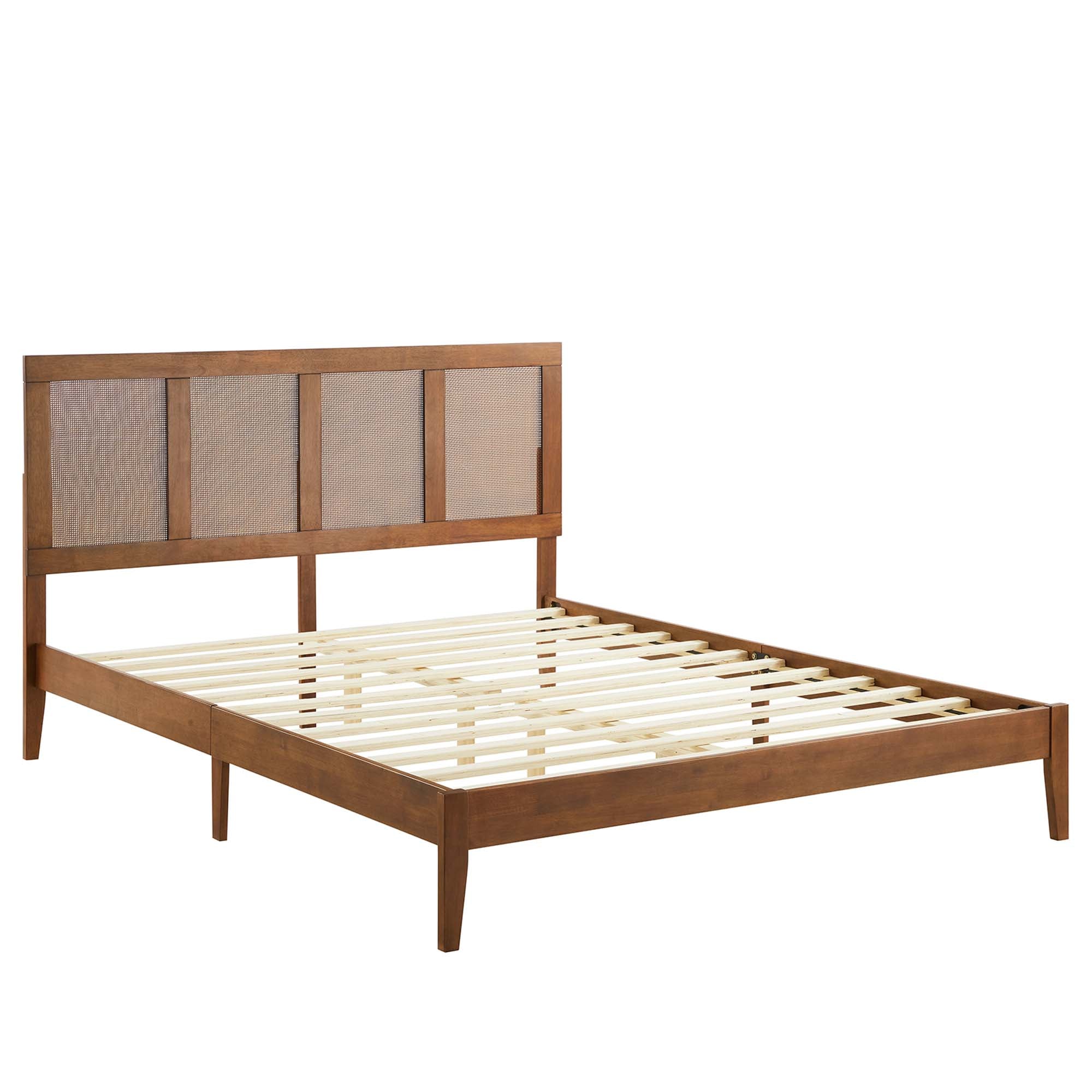 Sirocco Rattan and Wood Queen Platform Bed