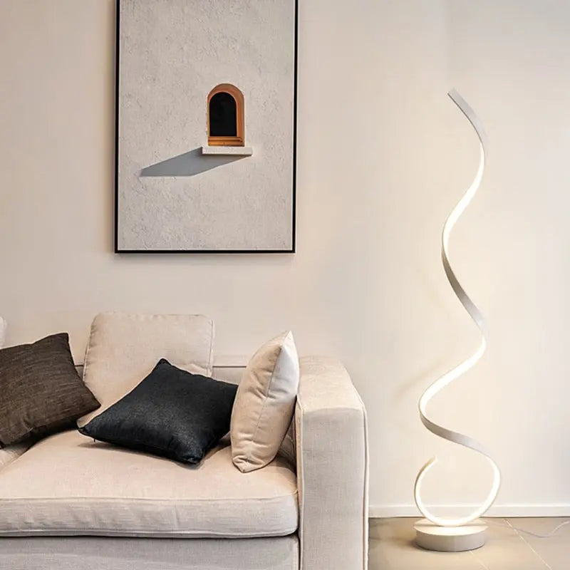Marya LED Wavy Floor Lamp