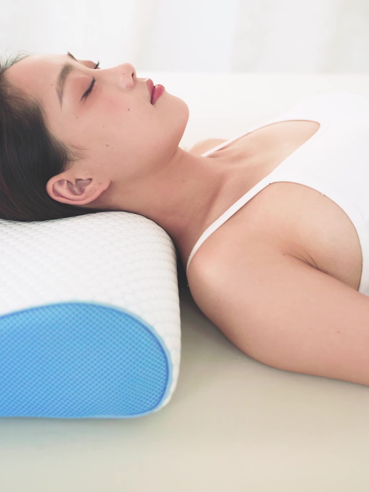 EMFURN Ergonomic Cervical Orthopedic Pillow for Pain Relief