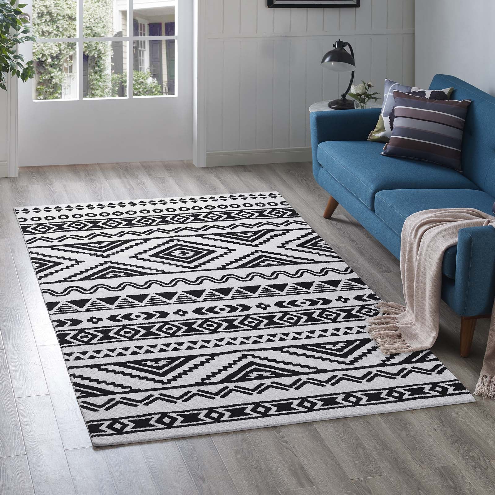 Haku Geometric Moroccan Tribal 5x8 Area Rug