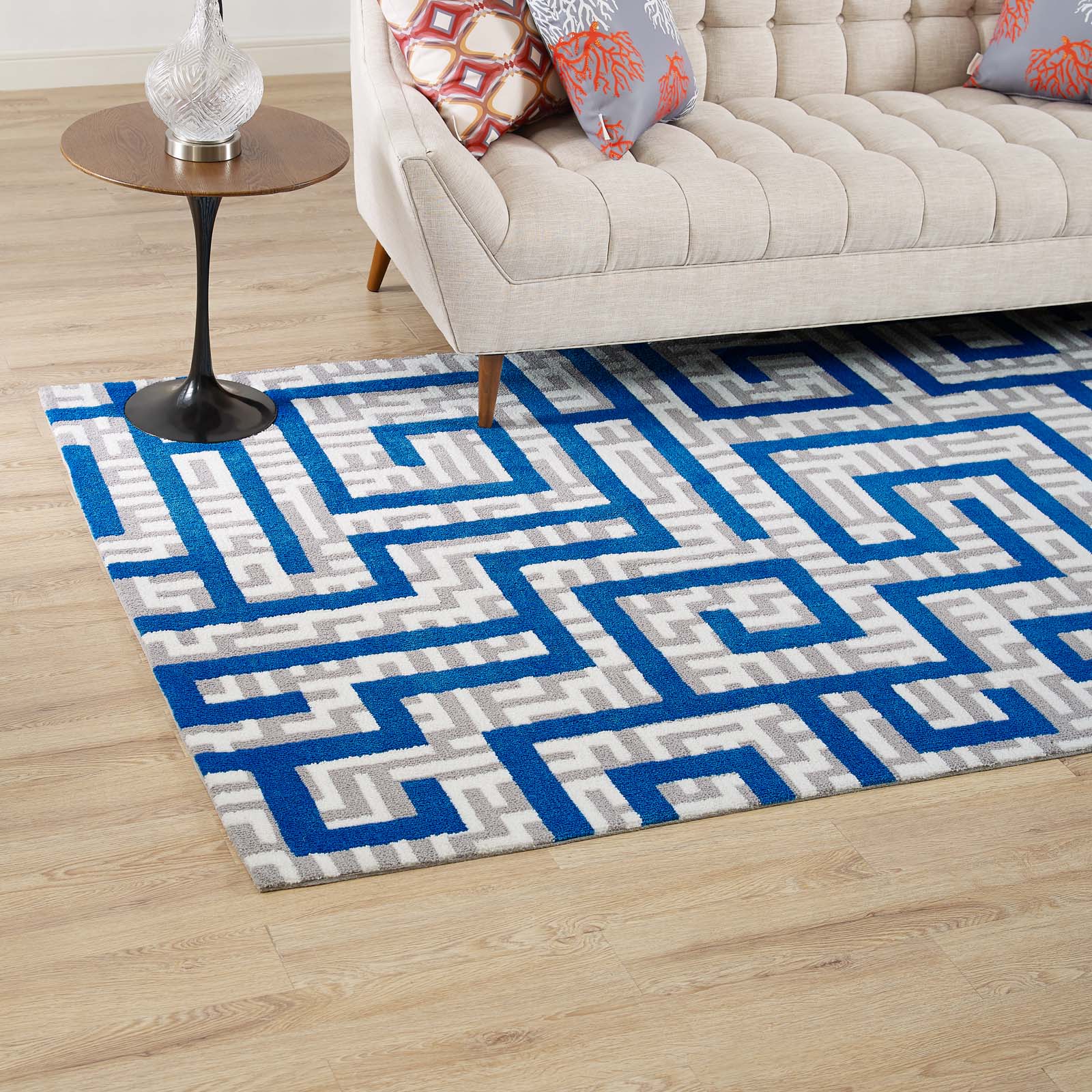 Nahia Geometric Maze 8x10 Area Rug