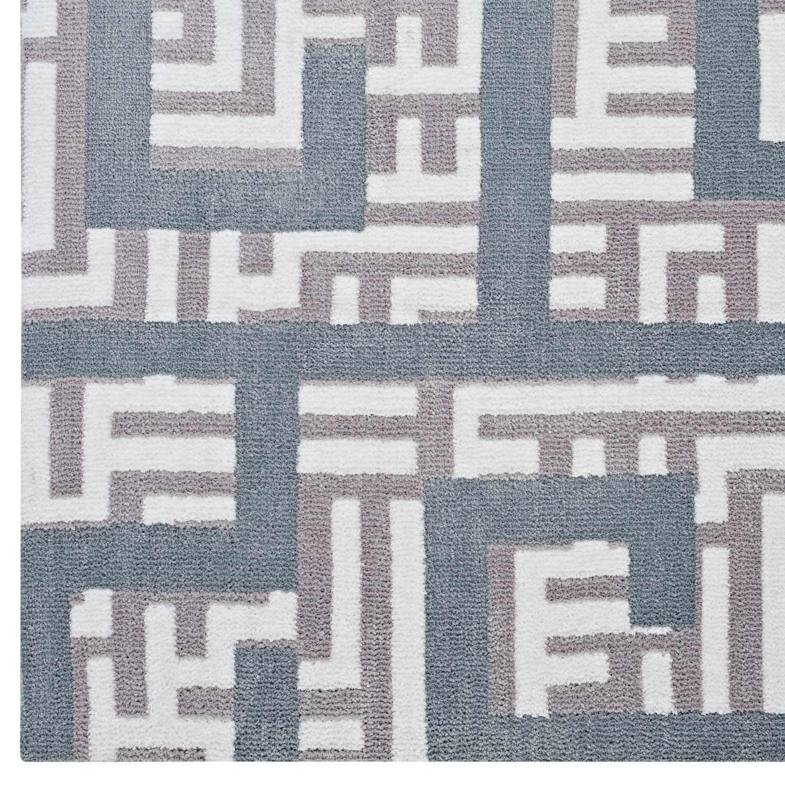 Nahia Geometric Maze 5x8 Area Rug