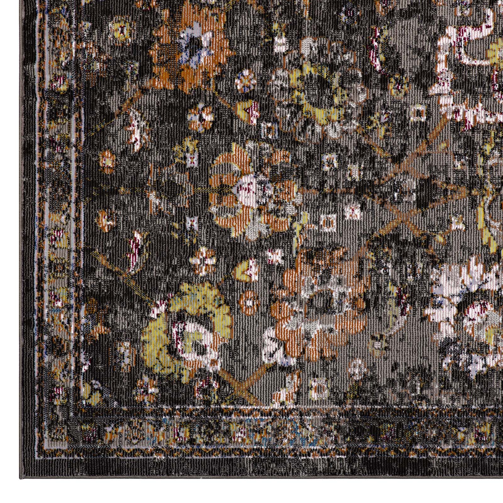 Minu Distressed Floral Lattice 4x6 Area Rug