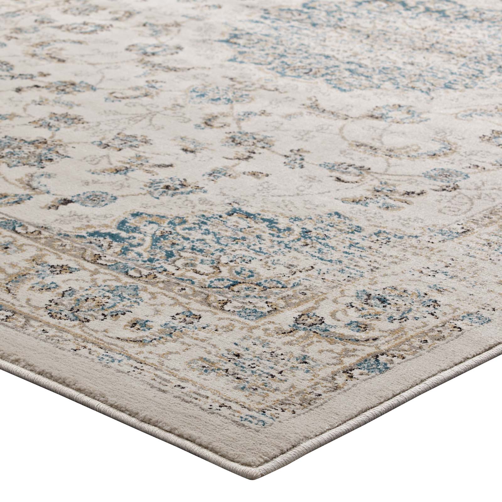 Atara Distressed Vintage Medallion 5x8 Area Rug