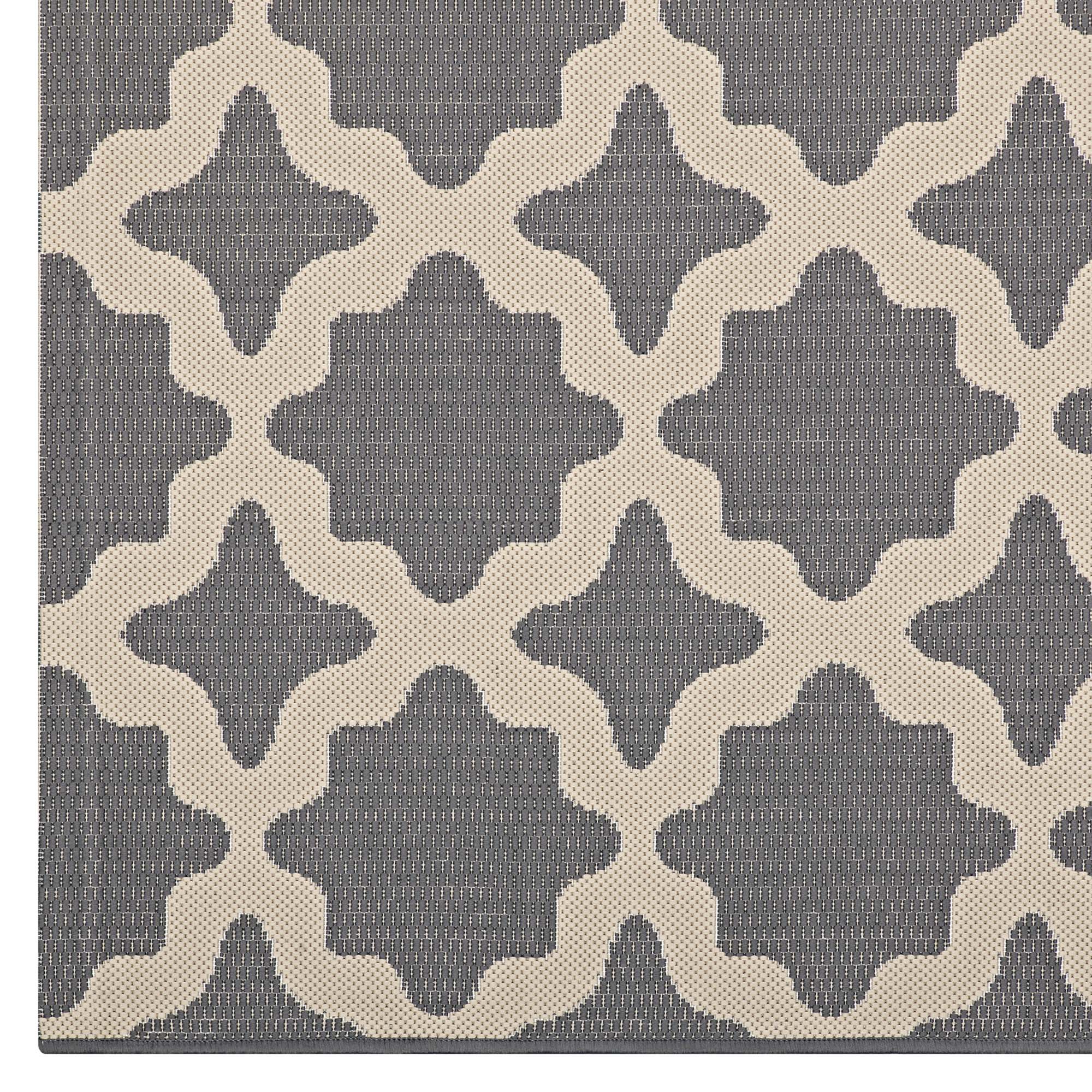 Cerelia Moroccan Trellis 4x6 Indoor and Outdoor Area Rug