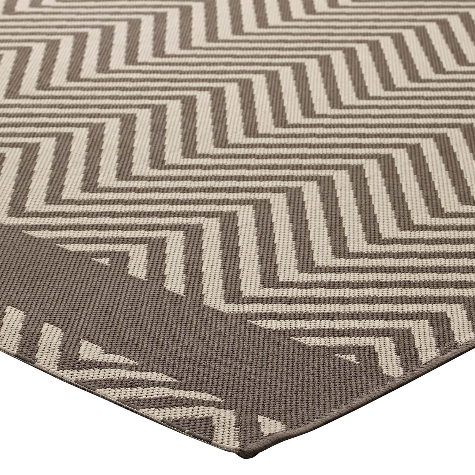 Optica Chevron With End Borders 5x8 Indoor and Outdoor Area Rug