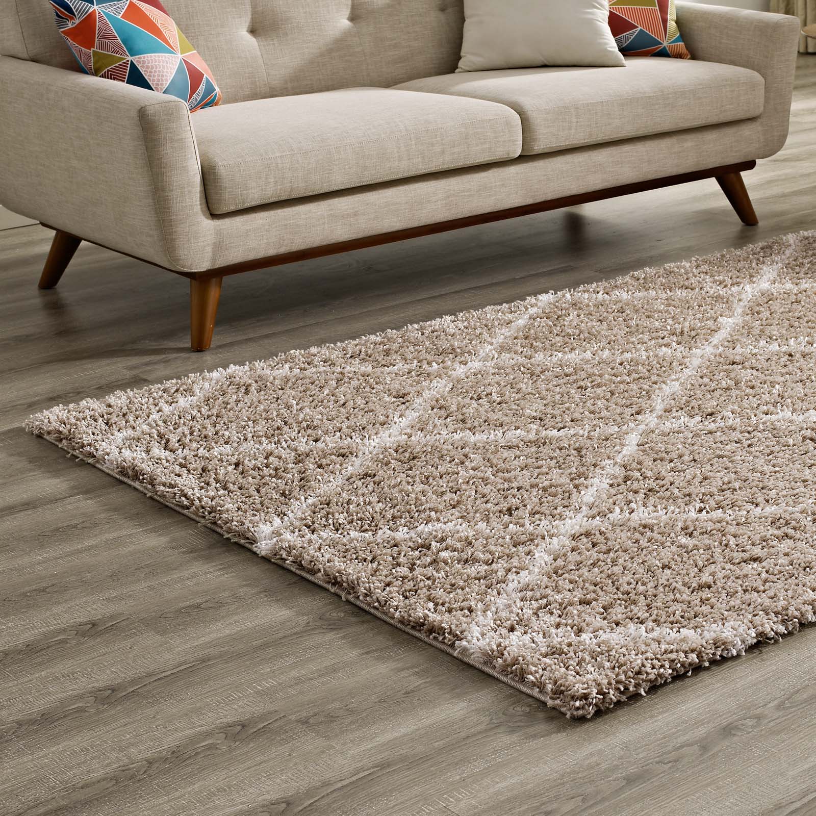 Toryn Diamond Lattice 5x8 Shag Area Rug