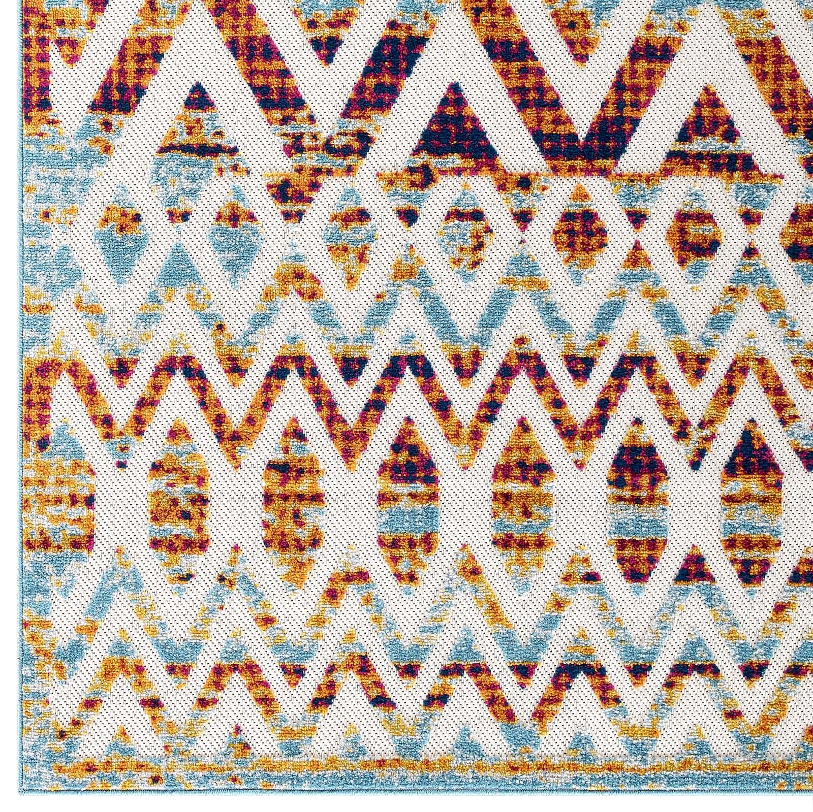 Reflect Tamako Diamond and Chevron Moroccan Trellis 5x8 Indoor / Outdoor Area Rug