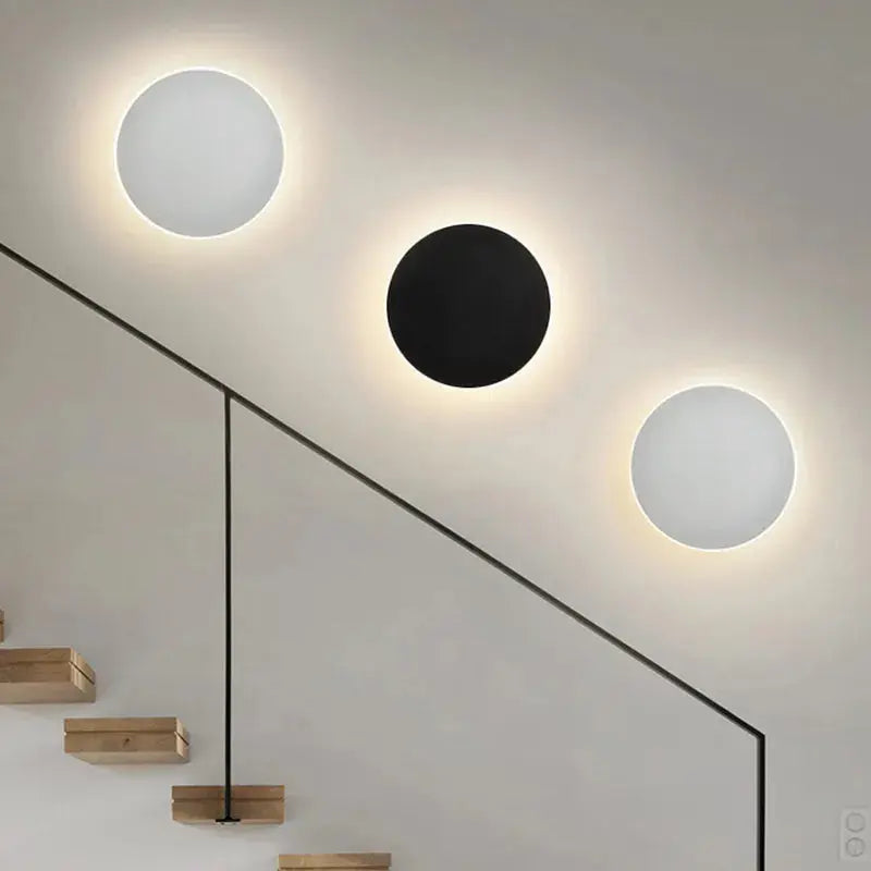 Yumi Modern Round Wall Light