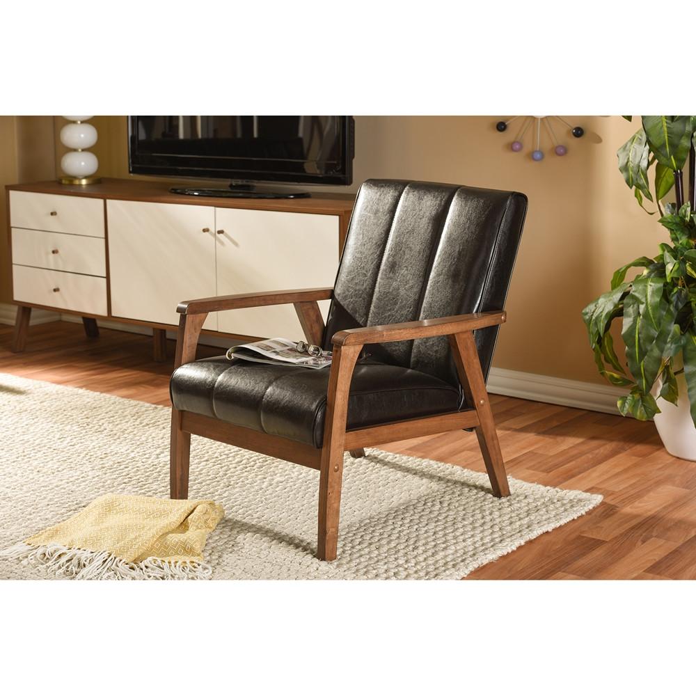 Nikki Retro Lounge Chair - living-essentials