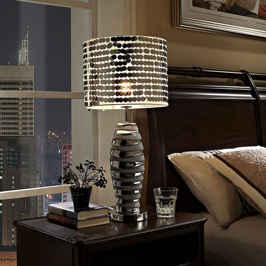 Glimmer Table Lamp - living-essentials
