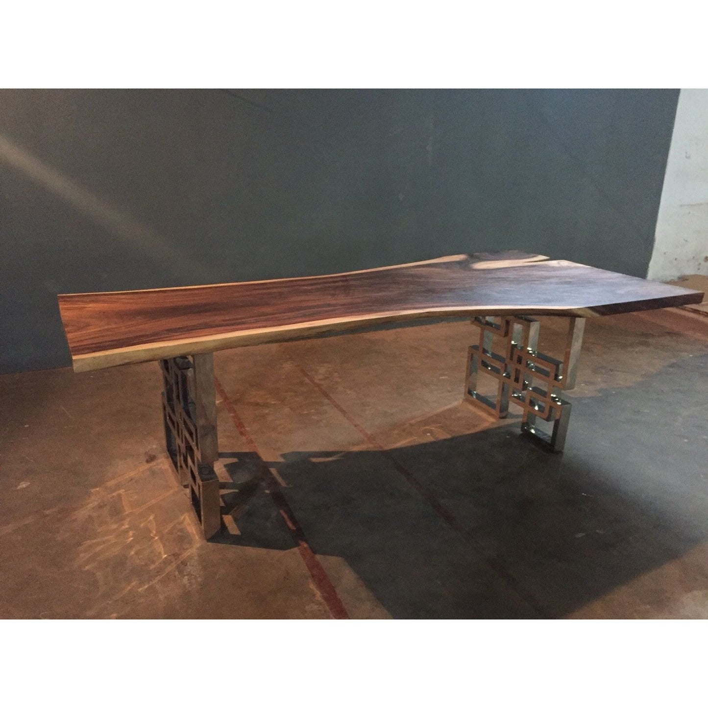 Live Edge Dining Table - living-essentials