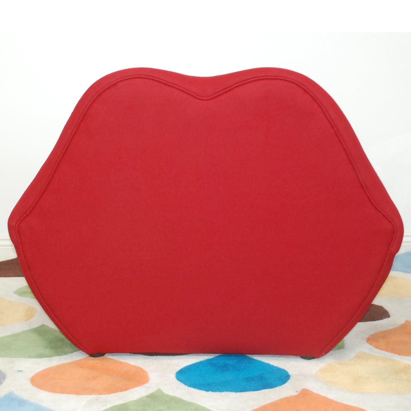 Kiss Lounge Chair - living-essentials