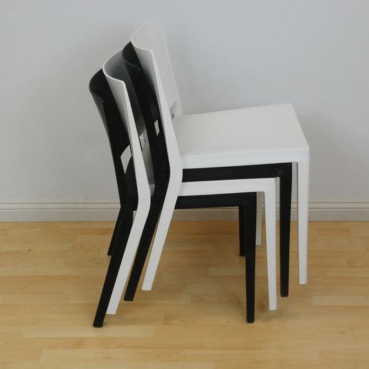 Eila Chair - living-essentials