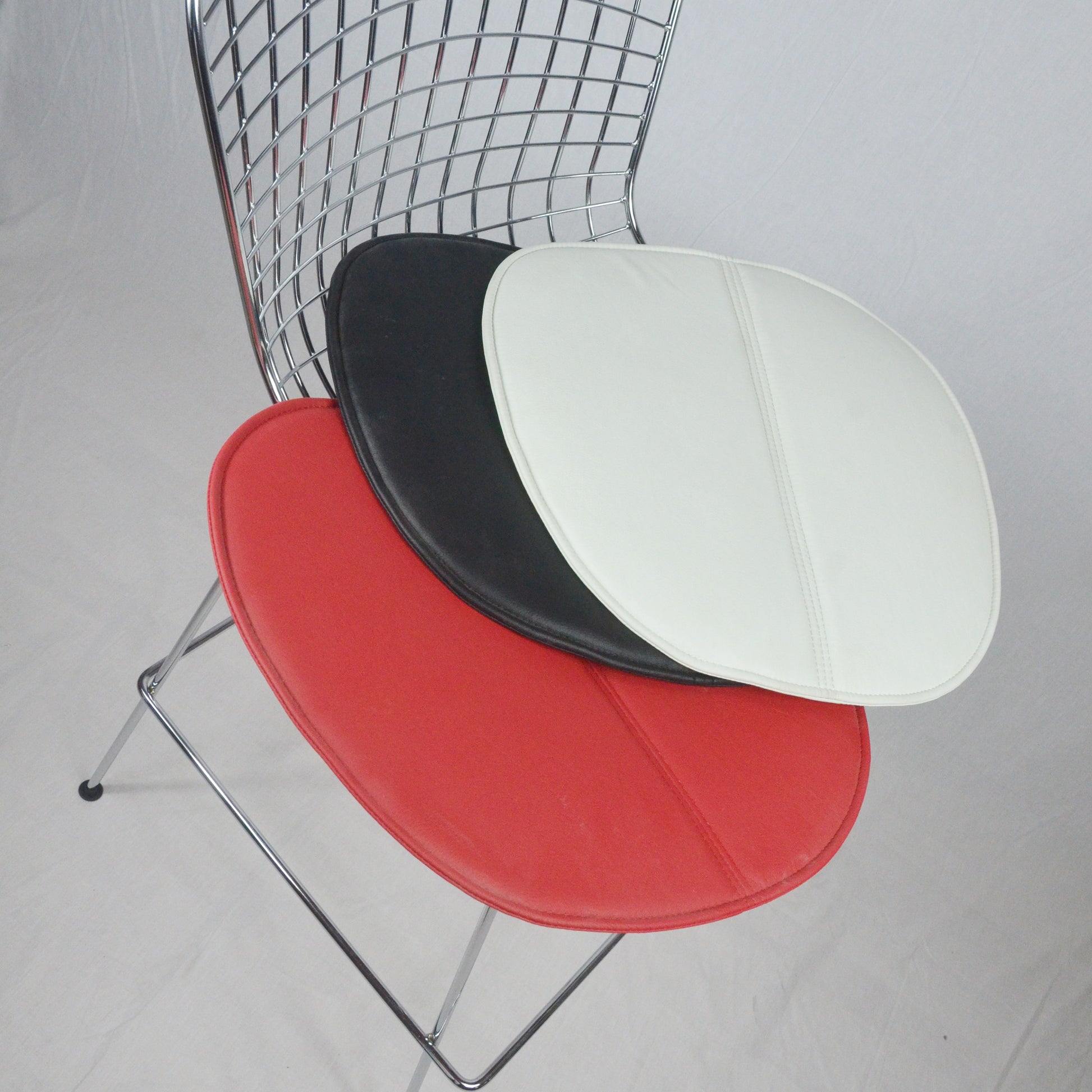 Frilled Wire Side Chair - living-essentials