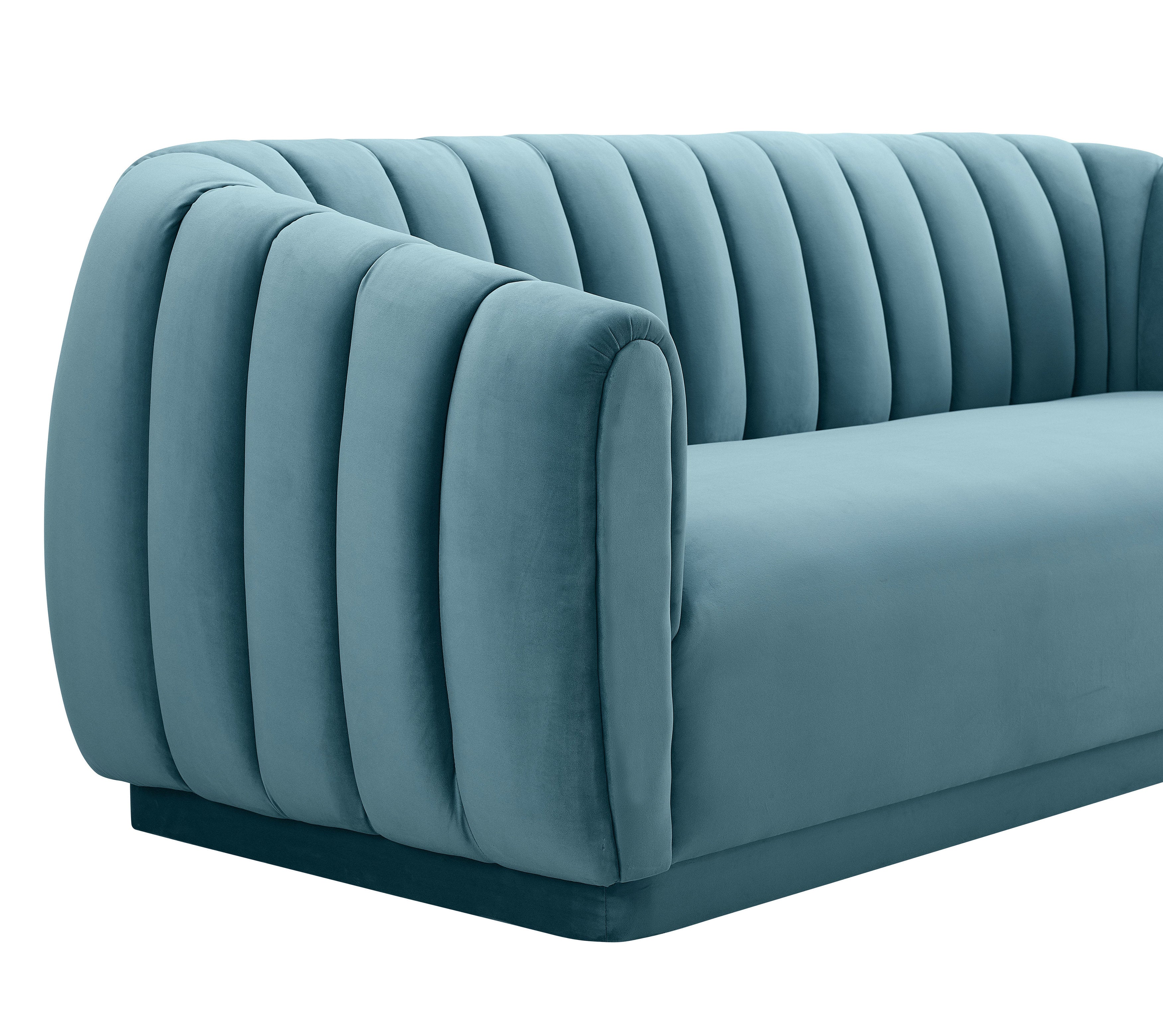 Hamptons Velvet Sofa - living-essentials