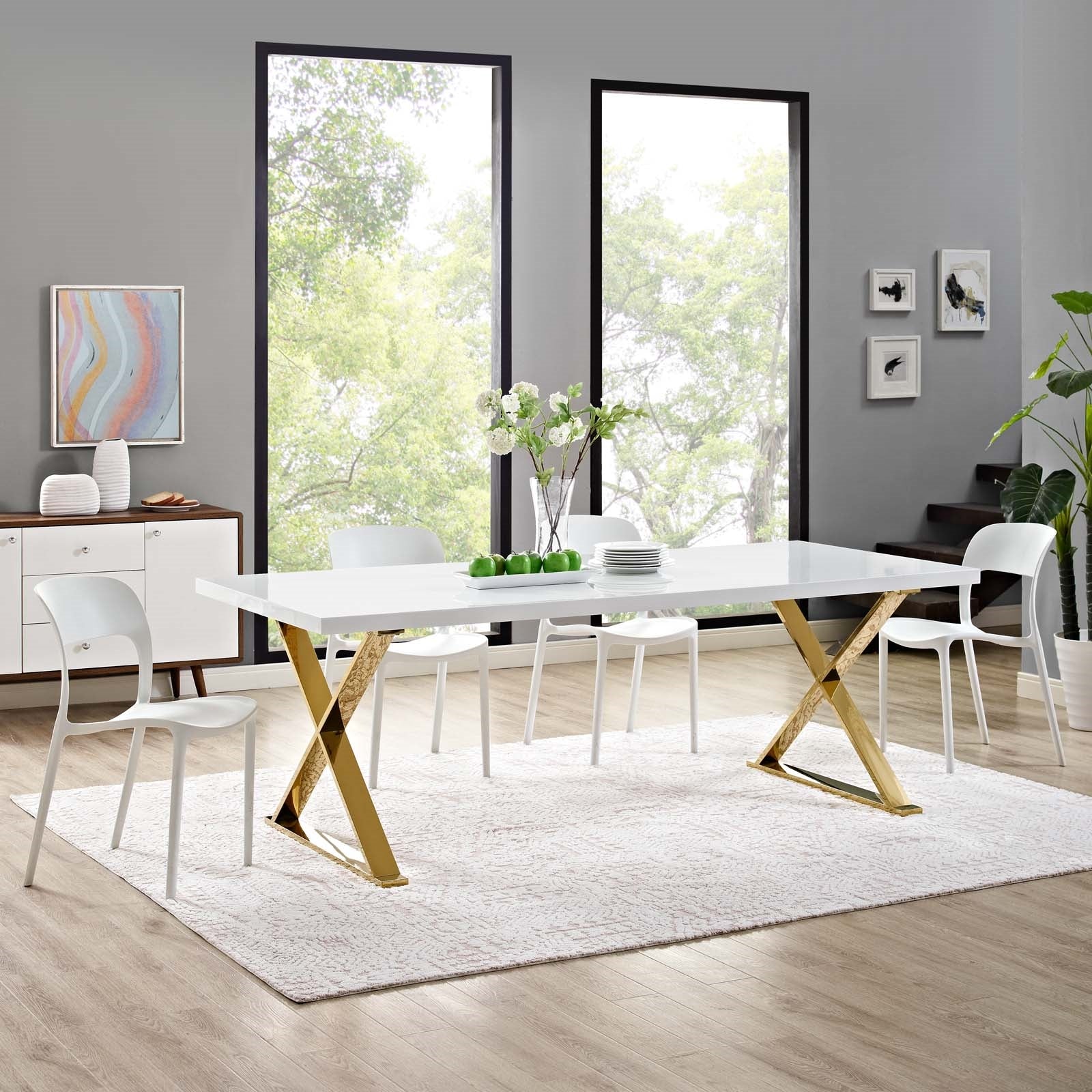 Finn Dining Table in White / Gold