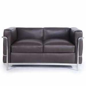 Le Corbusier LC2 Loveseat - living-essentials